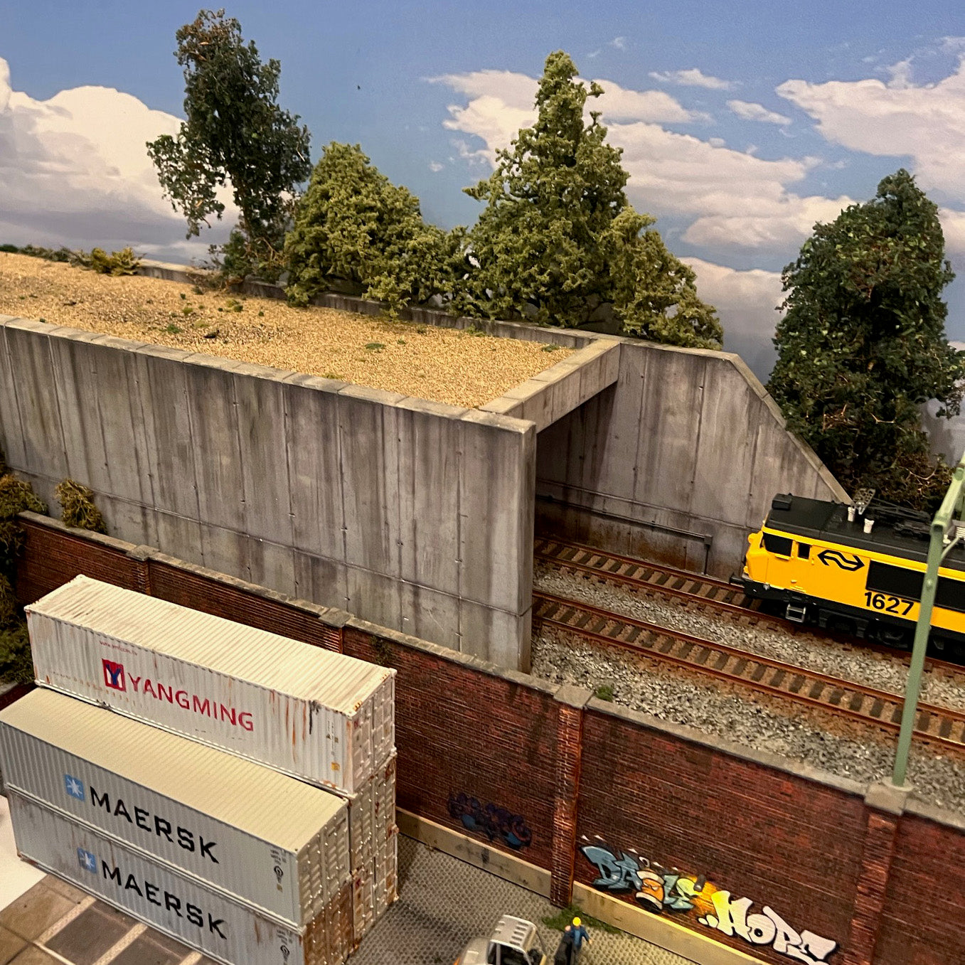 Modeltex : Retaining Wall Concrete 02